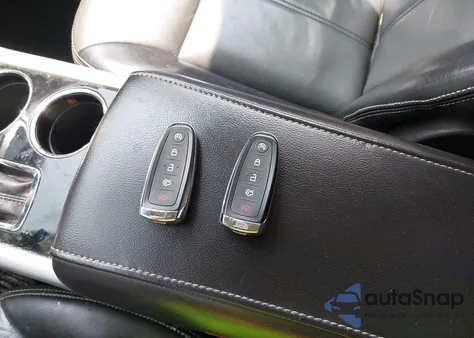 2011 Ford Edge Sport z USA, uszkodzony, nr VIN 2FMDK4AK5BBB62433